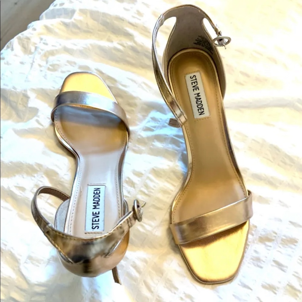 Steve Madden rose gold heels